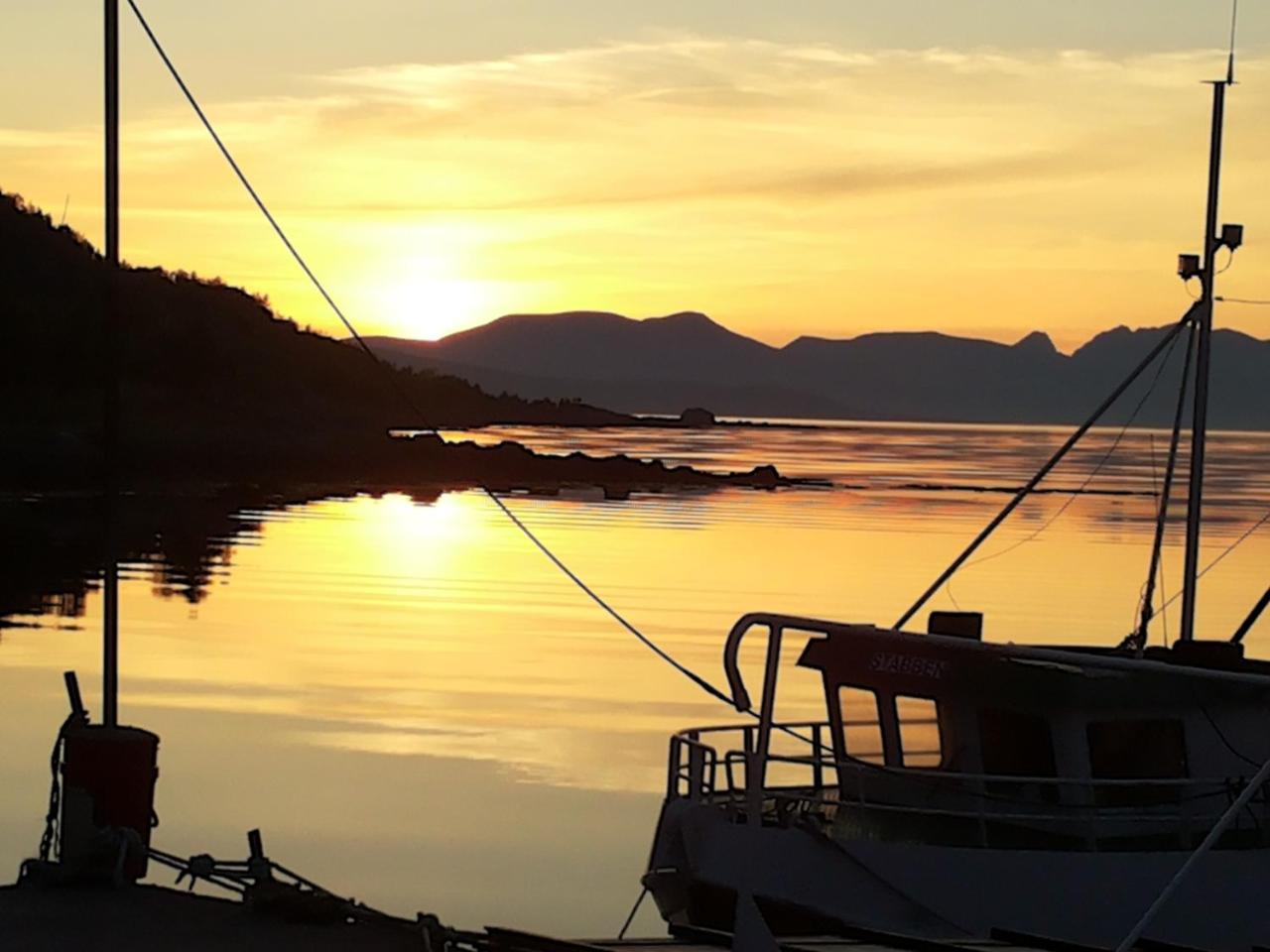 Prima Lofoten Myrland Exterior foto